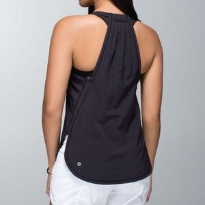 Lululemon In A Flash Singlet